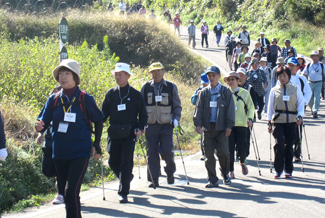 生涯現役!健康に過ごすためのまちづくり イメージ写真