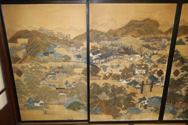 A World of Only Temples ・ お寺しか無い世界