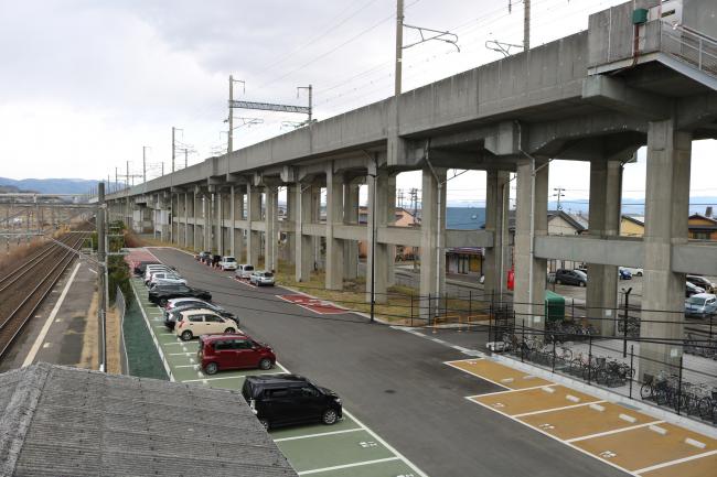 A Colorful Parking Lot ・ 色のある駐車場