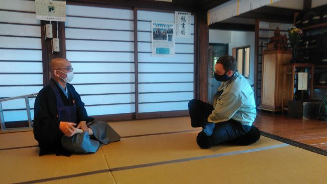 The Patient Buddhist Priest ・ 忍耐のあるお坊さん