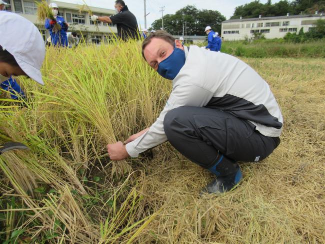 A Grass-roots Movement ・ 草の根運動