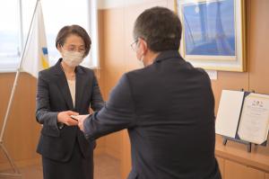 教育委員会委員　辞令交付式