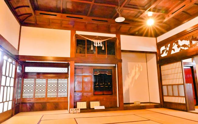 主人居間の写真