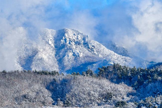 霊山の写真