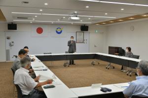伊達市公共施設配置適正化検討委員委嘱状交付式２