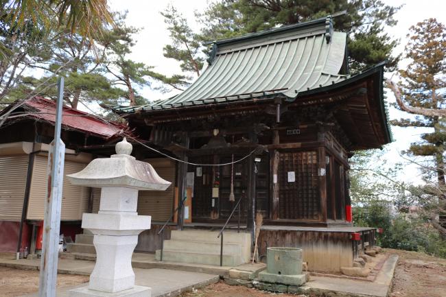 The Kannon Hall of Nozaki Temple ・ 野崎寺の観音堂