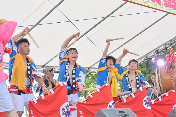 ３年ぶりの霊山太鼓祭りの写真