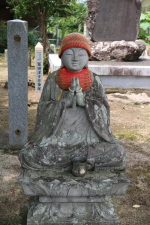 Grandmother Jizō ・ おばあちゃんの地蔵様