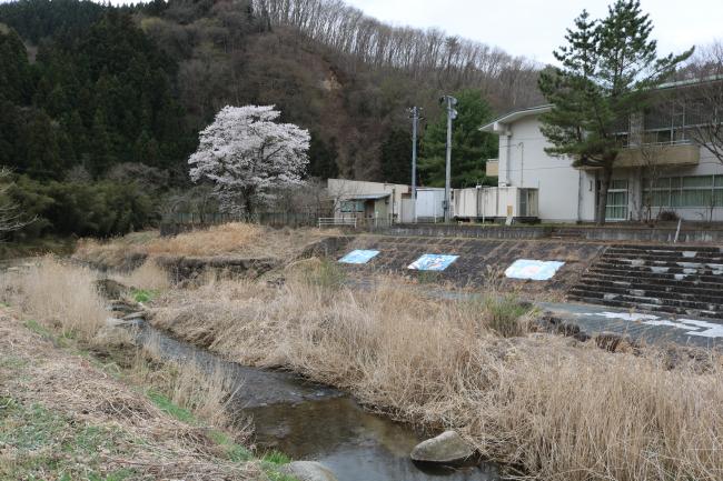 One River One Tree ・ 一川一木