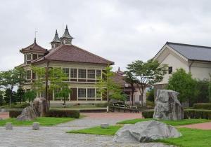 旧亀岡家住宅・資料館画像