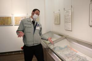 Surprises of History ・ 歴史の驚き