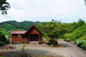 月見舘森林公園の管理棟です