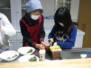 調理の様子２