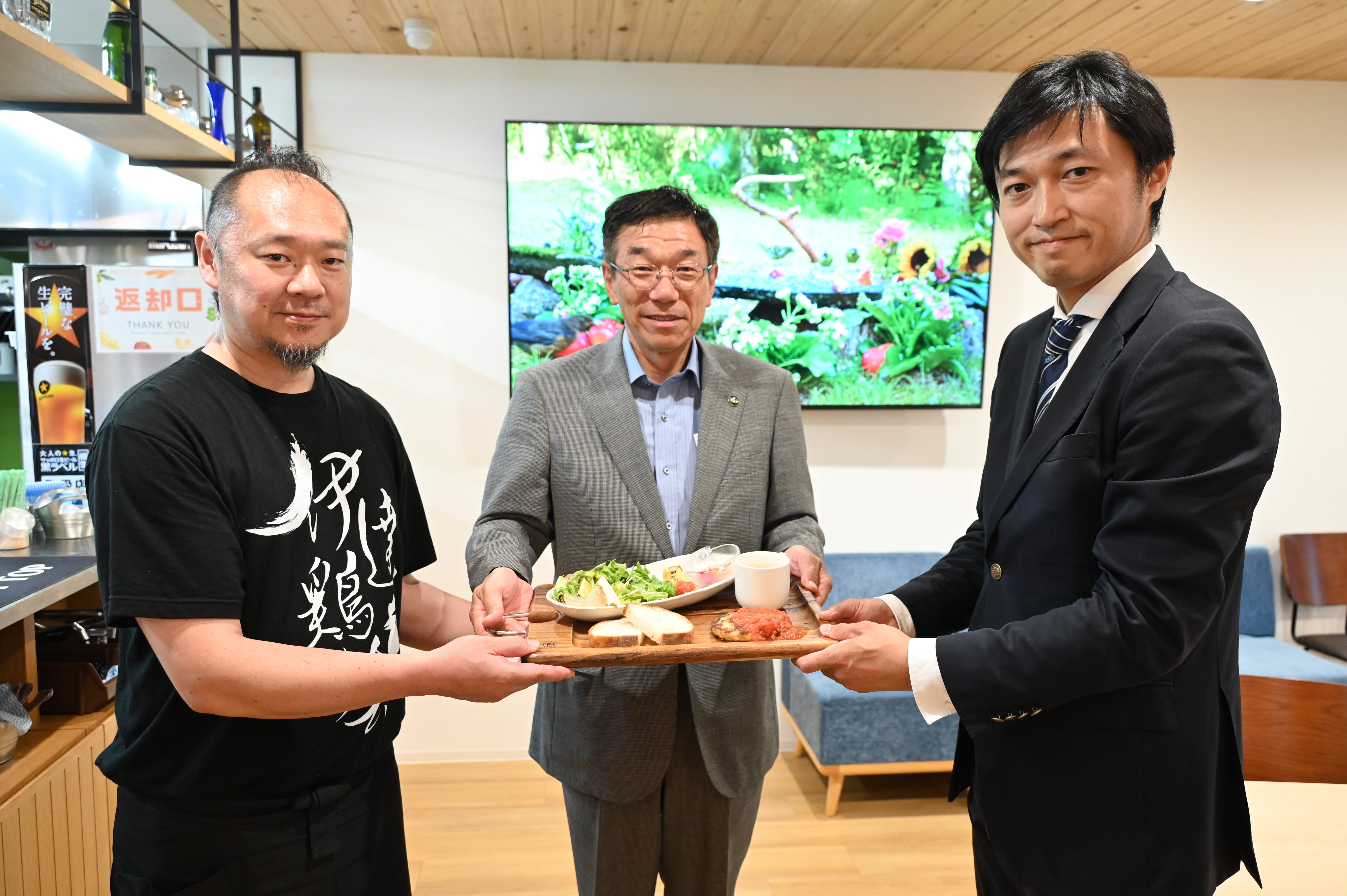 試食会