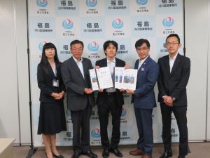 福島河川国道事務所長へ要望(中央)