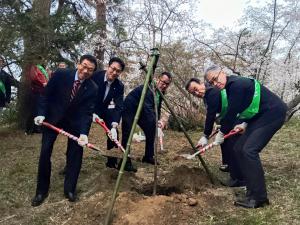 梁川ロータリークラブ　やながわ希望の森公園記念植樹