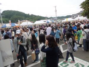 平成28年度だてマルシェ　かけだまちなか市の様子