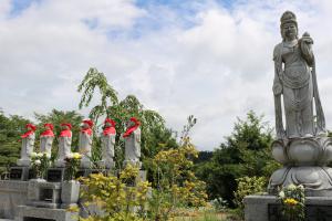 寺の彫刻