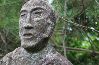 十六羅漢像の１体