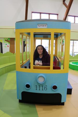 Play Equipment in the Shape of the Old Date Streetcar ・ 昔の伊達市の路面電車の形の遊具