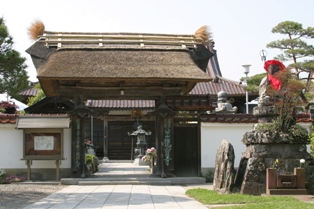 龍宝寺山門