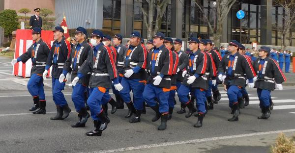 Community Firefighters Marching ・ 進軍する消防団員