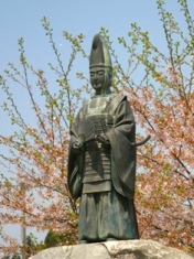 北畠顕家像（霊山神社）