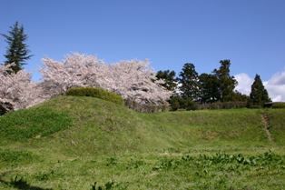 梁川城跡