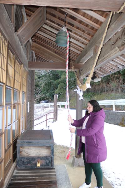 Shannen Prays for Safety ・ 安全を祈るシャネン