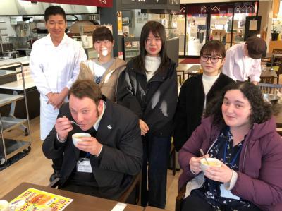 だてリビバーガーセットを食べ見ました